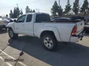 ✅ 2008 Toyota Tacoma PreRunner • VIN: 5TETU62N18Z517994 • Lot: 91418565. Wystawiony na Copart z przebiegiem 205 041 mil. Bezpłatny archiwum sprzedaży aukcyjnych z USA i szczegółowy raport historii pojazdu na DreamBid. Zdjęcie 2.