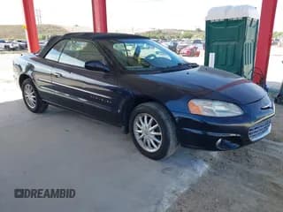 ✅ 2001 Chrysler Sebring LXi • VIN: 1C3EL55U81N611814 • Lot: 43926114. Listed on IAAI with 139,030 mi. Free auction sales archive from the USA and detailed vehicle history report at DreamBid. Image 1.