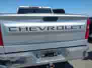 2020 Chevrolet Silverado 1500 LT с VIN 3GCPWCEDXLG123198, выставлен на аукционе IAAI как лот 42300843 с пробегом 81 971 миль миль и . История ставок и продаж доступна на DreamBid. Изображение 15.