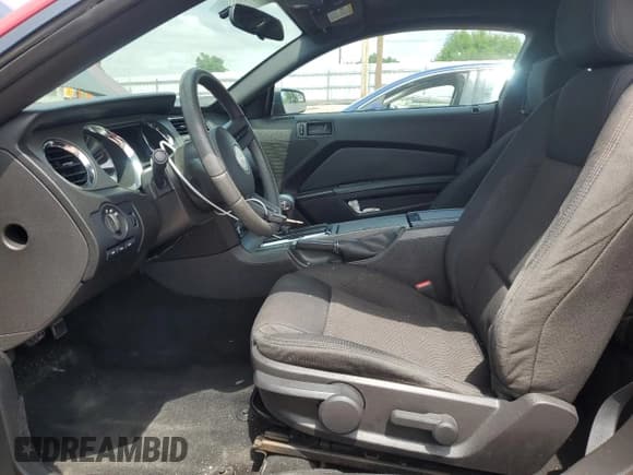 ✅ 2012 Ford Mustang Premium • VIN: 1ZVBP8AM5C5281902 • Lot: 59710855. Listed on Copart with 69,696 mi. Free auction sales archive from the USA and detailed vehicle history report at DreamBid. Image 7.