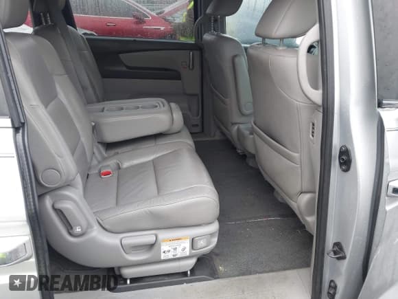 ✅ 2012 Honda Odyssey EX-L • VIN: 5FNRL5H61CB030022 • Lot: 43730404. Listed on IAAI with 153,349 mi. Free auction sales archive from the USA and detailed vehicle history report at DreamBid. Image 8.