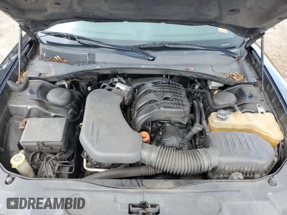 ✅ 2011 Dodge Charger Rallye • VIN: 2B3CL3CG8BH525077 • Лот: 68713365. Опубликован ранее на Copart с пробегом 170 915 миль. Бесплатный доступ к архиву аукционных продаж из США и подробный отчёт об истории автомобиля на DreamBid. Изображение 11.