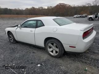 ✅ 2010 Dodge Challenger SE • VIN: 2B3CJ4DV3AH289204 • Lot: 85266264. Wystawiony na Copart z przebiegiem 138 775 mil. Bezpłatny archiwum sprzedaży aukcyjnych z USA i szczegółowy raport historii pojazdu na DreamBid. Zdjęcie 2.