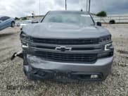 ✅ 2022 Chevrolet Silverado 1500 RST • VIN: 1GCUYEET8NZ132985 • Лот: 61767015. Опубликован ранее на Copart с пробегом 81 071 миль. Бесплатный доступ к архиву аукционных продаж из США и подробный отчёт об истории автомобиля на DreamBid. Изображение 5.