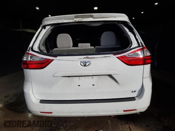 ✅ 2017 Toyota Sienna LE • VIN: 5TDKZ3DC6HS828759 • Lot: 90684805. Listed on Copart with 129,618 mi. Free auction sales archive from the USA and detailed vehicle history report at DreamBid. Image 6.