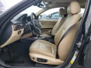 ✅ 2011 BMW 3 Series 328i xDrive • VIN: WBAPK5G53BNN28772 • Lot: 92976855. Wystawiony na Copart z przebiegiem 86 613 mil. Bezpłatny archiwum sprzedaży aukcyjnych z USA i szczegółowy raport historii pojazdu na DreamBid. Zdjęcie 7.