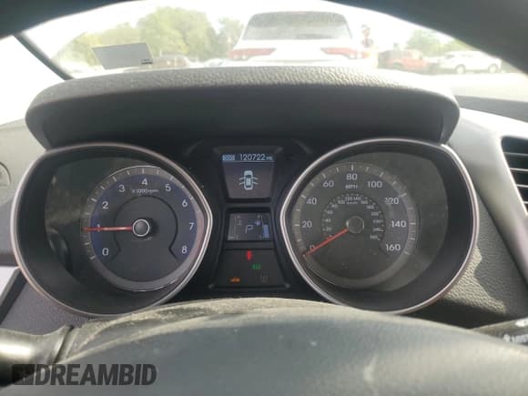 ✅ 2016 Hyundai Elantra • VIN: KMHD35LH6GU313978 • Лот: 81705395. Опубликован ранее на Copart с пробегом 120 722 миль. Бесплатный доступ к архиву аукционных продаж из США и подробный отчёт об истории автомобиля на DreamBid. Изображение 9.