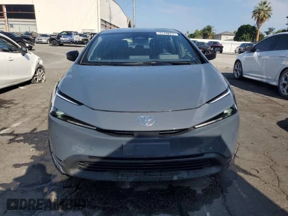 2024 Toyota Prius LE with VIN JTDACAAU8R3016820, listed as a Copart auction lot 83837295 with 33,310 mi miles and Salvage title. Bid and sale history available at DreamBid. Image 5.