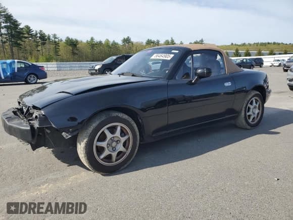✅ 1994 Mazda MX-5 Miata • VIN: JM1NA3537R0516683 • Lot: 56464905. Wystawiony na Copart z przebiegiem 101 845 mil. Bezpłatny archiwum sprzedaży aukcyjnych z USA i szczegółowy raport historii pojazdu na DreamBid. Zdjęcie 1.