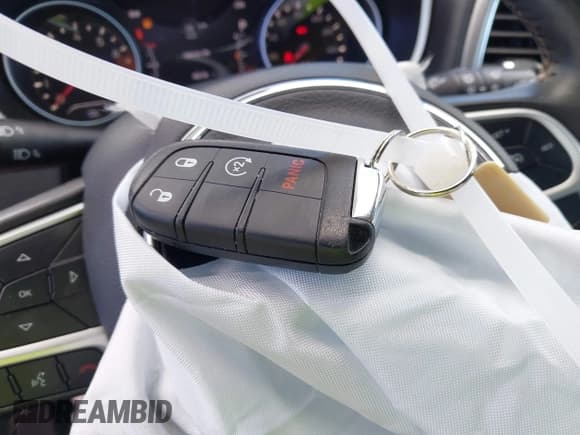 ✅ 2018 Jeep Compass Latitude • VIN: 3C4NJDBB8JT245724 • Lot: 43030962. Listed on IAAI with 46,576 mi. Free auction sales archive from the USA and detailed vehicle history report at DreamBid. Image 11.