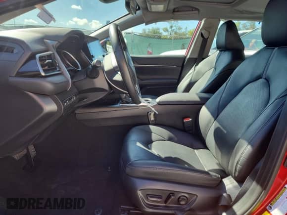 2023 Toyota Camry Hybrid XLE with VIN 4T1F31AK2PU059301, listed as a Copart auction lot 84210305 with 17,836 mi miles and Salvage title. Bid and sale history available at DreamBid. Image 7.