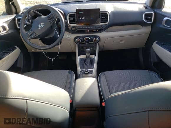 ✅ 2021 Hyundai Venue Denim • VIN: KMHRC8A37MU096211 • Lot: 42853505. Listed on Copart with 30,159 mi. Free auction sales archive from the USA and detailed vehicle history report at DreamBid. Image 8.