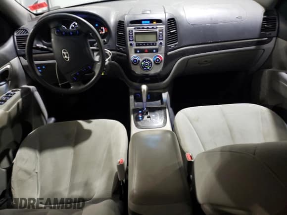 ✅ 2009 Hyundai Santa Fe GLS • VIN: 5NMSG73D39H322222 • Lot: 68543704. Listed on Copart with 232,068 mi. Free auction sales archive from the USA and detailed vehicle history report at DreamBid. Image 8.