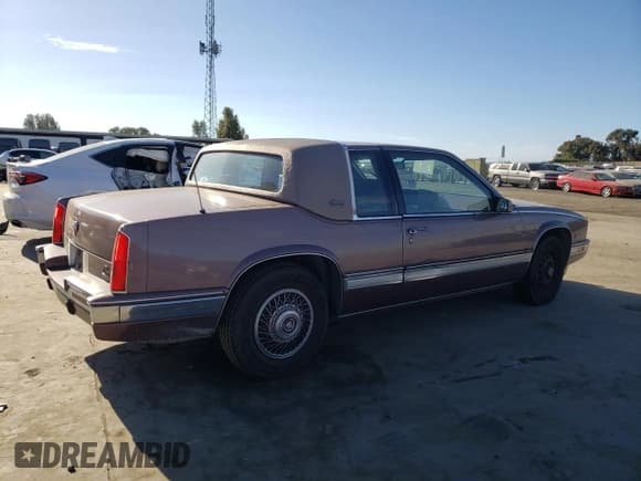 ✅ 1988 Cadillac Eldorado • VIN: 1G6EL1153JU632470 • Lot: 78507684. Listed on Copart with 176,894 mi. Free auction sales archive from the USA and detailed vehicle history report at DreamBid. Image 3.