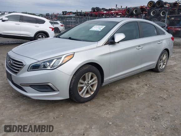 ✅ 2017 Hyundai Sonata 2.4L • VIN: 5NPE24AF3HH504339 • Лот: 43420800. Опубликован ранее на IAAI с пробегом 68 000 миль. Бесплатный доступ к архиву аукционных продаж из США и подробный отчёт об истории автомобиля на DreamBid. Изображение 18.
