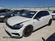 ✅ 2019 Volkswagen Golf R • VIN: WVWWA7AU3KW159967 • Lot: 48267074. Wystawiony na Copart z przebiegiem 52 406 mil. Bezpłatny archiwum sprzedaży aukcyjnych z USA i szczegółowy raport historii pojazdu na DreamBid. Zdjęcie 1.