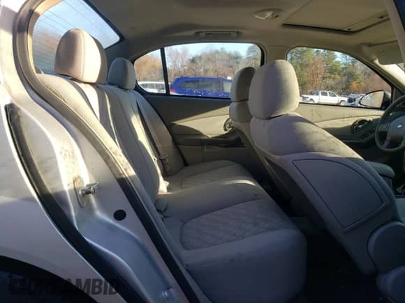 ✅ 2005 Chevrolet Malibu LS • VIN: 1G1ZT54865F170291 • Lot: 81613484. Wystawiony na Copart z przebiegiem 106 237 mil mil. Skorzystaj z bezpłatnego archiwum sprzedaży aukcyjnych z USA i zobacz szczegółowy raport historii pojazdu na DreamBid. Zdjęcie 10.