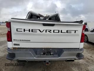 ✅ 2019 Chevrolet Silverado 1500 LT • VIN: 3GCUYDED6KG165322 • Lot: 74691524. Wystawiony na Copart z przebiegiem Nie podano. Bezpłatny archiwum sprzedaży aukcyjnych z USA i szczegółowy raport historii pojazdu na DreamBid. Zdjęcie 6.