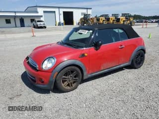 ✅ 2013 MINI Convertible • VIN: WMWZN3C52DT135399 • Лот: 80098405. Опубликован ранее на Copart с пробегом 78 652 миль. Бесплатный доступ к архиву аукционных продаж из США и подробный отчёт об истории автомобиля на DreamBid. Изображение 1.