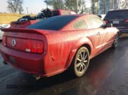 ✅ 2007 Ford Mustang GT Deluxe • VIN: 1ZVFT82H675264112 • Lot: 43619213. Wystawiony na IAAI z przebiegiem 154 656 mil. Bezpłatny archiwum sprzedaży aukcyjnych z USA i szczegółowy raport historii pojazdu na DreamBid. Zdjęcie 4.