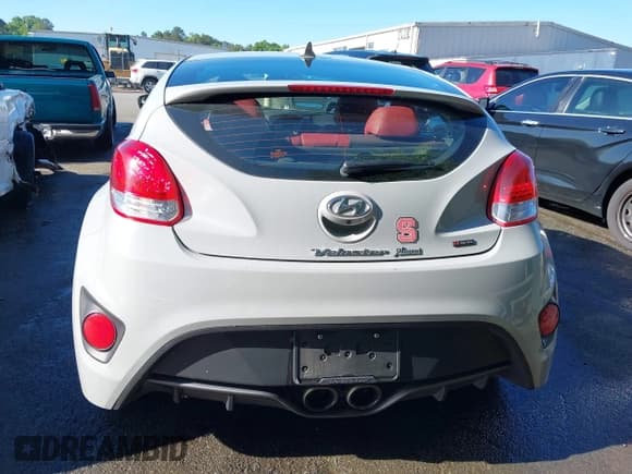 ✅ 2014 Hyundai Veloster Turbo • VIN: KMHTC6AE8EU204087 • Lot: 42105907. Wystawiony na IAAI z przebiegiem 21 685 mil. Bezpłatny archiwum sprzedaży aukcyjnych z USA i szczegółowy raport historii pojazdu na DreamBid. Zdjęcie 16.
