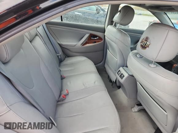 ✅ 2008 Toyota Camry LE • VIN: 4T1BK46K48U572918 • Лот: 90682705. Опубликован ранее на Copart с пробегом 151 237 миль. Бесплатный доступ к архиву аукционных продаж из США и подробный отчёт об истории автомобиля на DreamBid. Изображение 10.