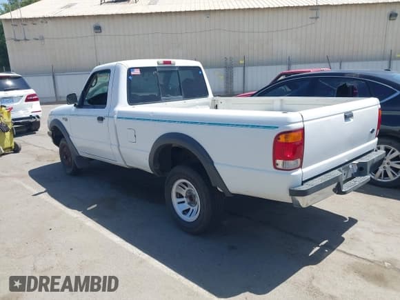 ✅ 1998 Ford Ranger • VIN: 1FTZR11UXWPA20065 • Lot: 42532656. Listed on IAAI with 206,325 mi. Free auction sales archive from the USA and detailed vehicle history report at DreamBid. Image 3.