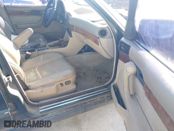 ✅ 1995 BMW 5 Series 525i • VIN: WBAHD6323SGK59936 • Lot: 41651064. Listed on IAAI with Not provided. Free auction sales archive from the USA and detailed vehicle history report at DreamBid. Image 5.