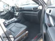 ✅ 2022 Ford Explorer ST • VIN: 1FM5K8GC3NGA17738 • Lot: 41546088. Wystawiony na IAAI z przebiegiem 54 636 mil. Bezpłatny archiwum sprzedaży aukcyjnych z USA i szczegółowy raport historii pojazdu na DreamBid. Zdjęcie 5.