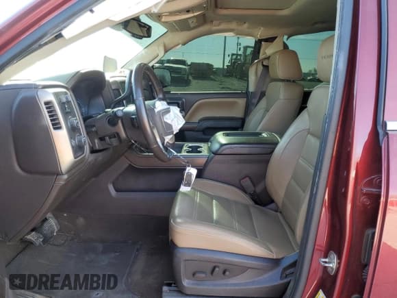 ✅ 2017 GMC Sierra 1500 Denali • VIN: 3GTU2PEJ7HG367040 • Лот: 82760274. Опубликован ранее на Copart с пробегом 92 461 миль. Бесплатный доступ к архиву аукционных продаж из США и подробный отчёт об истории автомобиля на DreamBid. Изображение 7.