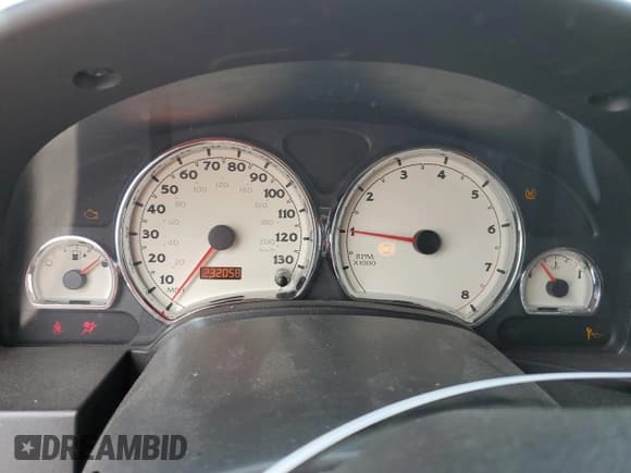 ✅ 2007 Saturn VUE V6 • VIN: 5GZCZ53437S876475 • Lot: 57312965. Wystawiony na Copart z przebiegiem 232 058 mil. Bezpłatny archiwum sprzedaży aukcyjnych z USA i szczegółowy raport historii pojazdu na DreamBid. Zdjęcie 9.