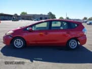 ✅ 2013 Toyota Prius Five • VIN: JTDZN3EU6D3287788 • Lot: 43401746. Listed on IAAI with 470,119 mi. Free auction sales archive from the USA and detailed vehicle history report at DreamBid. Image 14.