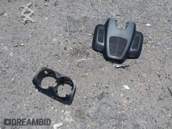 ✅ 2021 Mercedes-Benz AMG GT 43 • VIN: W1K7X5KB0MA039134 • Lot: 42129975. Wystawiony na IAAI z przebiegiem 50 856 mil. Bezpłatny archiwum sprzedaży aukcyjnych z USA i szczegółowy raport historii pojazdu na DreamBid. Zdjęcie 11.