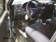 ✅ 2001 Chevrolet S-10 • VIN: 1GCCS14511K133245 • Лот: 83071044. Опубликован ранее на Copart с пробегом 113 607 миль. Бесплатный доступ к архиву аукционных продаж из США и подробный отчёт об истории автомобиля на DreamBid. Изображение 8.