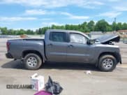 ✅ 2022 Nissan Frontier SV • VIN: 1N6ED1EK9NN633002 • Lot: 42298704. Listed on IAAI with 47,800 mi. Free auction sales archive from the USA and detailed vehicle history report at DreamBid. Image 12.