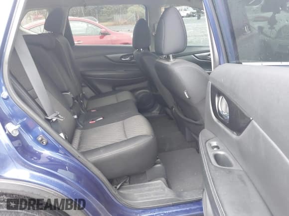 ✅ 2017 Nissan Rogue SL • VIN: 5N1AT2MV4HC870174 • Lot: 43817461. Listed on IAAI with 141,572 mi. Free auction sales archive from the USA and detailed vehicle history report at DreamBid. Image 8.