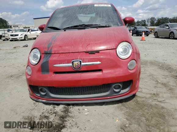 ✅ 2015 FIAT 500 Abarth • VIN: 3C3CFFFH9FT609924 • Lot: 70311715. Listed on Copart with 84,012 mi. Free auction sales archive from the USA and detailed vehicle history report at DreamBid. Image 5.