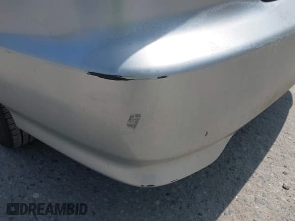 ✅ 2005 Honda Civic VP • VIN: 1HGEM22155L069804 • Lot: 42479758. Wystawiony na IAAI z przebiegiem 149 461 mil. Bezpłatny archiwum sprzedaży aukcyjnych z USA i szczegółowy raport historii pojazdu na DreamBid. Zdjęcie 6.