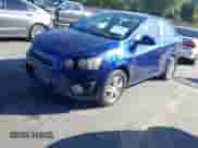 2014 Chevrolet Sonic LT с VIN 1G1JC5SBXE4134076, выставлен на аукционе IAAI как лот 43384403 с пробегом 73 632 миль миль и . История ставок и продаж доступна на DreamBid. Изображение 2.