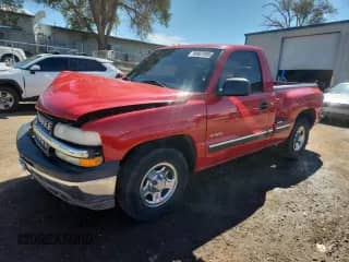 2001 Chevrolet Silverado 1500 with VIN 1GCEC14W91Z302174, listed as a Copart auction lot 84627995 with 134,471 mi miles and Salvage title. Bid and sale history available at DreamBid. Image 1.