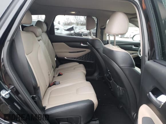 ✅ 2019 Hyundai Santa Fe Ultimate • VIN: 5NMS5CAD2KH018449 • Lot: 44576113. Wystawiony na Copart z przebiegiem 33 882 mil. Bezpłatny archiwum sprzedaży aukcyjnych z USA i szczegółowy raport historii pojazdu na DreamBid. Zdjęcie 11.