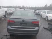 ✅ 2016 Volkswagen Jetta Sport • VIN: 3VWD17AJ6GM360067 • Lot: 43300730. Wystawiony na IAAI z przebiegiem 101 141 mil. Bezpłatny archiwum sprzedaży aukcyjnych z USA i szczegółowy raport historii pojazdu na DreamBid. Zdjęcie 17.