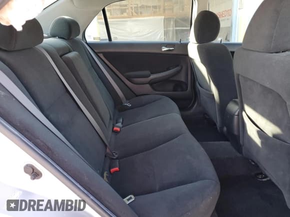 ✅ 2006 Honda Accord LX SE • VIN: 1HGCM56386A128877 • Лот: 91180235. Опубликован ранее на Copart с пробегом 147 905 миль. Бесплатный доступ к архиву аукционных продаж из США и подробный отчёт об истории автомобиля на DreamBid. Изображение 10.