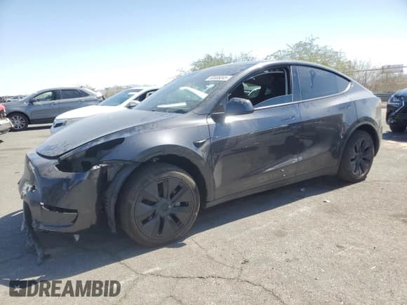 ✅ 2025 Tesla Model Y Long Range • VIN: 7SAYGDED2SF266130 • Lot: 80688045. Wystawiony na Copart z przebiegiem 7 556 mil. Bezpłatny archiwum sprzedaży aukcyjnych z USA i szczegółowy raport historii pojazdu na DreamBid. Zdjęcie 1.