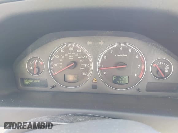 ✅ 2006 Volvo S60 2.5L Turbo • VIN: YV1RS592X62543608 • Lot: 43493308. Wystawiony na IAAI z przebiegiem 185 918 mil. Bezpłatny archiwum sprzedaży aukcyjnych z USA i szczegółowy raport historii pojazdu na DreamBid. Zdjęcie 7.