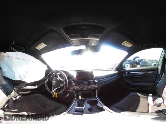 ✅ 2022 Honda Accord Sport • VIN: 1HGCV1F32NA067997 • Lot: 43557621. Wystawiony na IAAI z przebiegiem 57 144 mil. Bezpłatny archiwum sprzedaży aukcyjnych z USA i szczegółowy raport historii pojazdu na DreamBid. Zdjęcie 18.