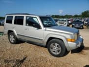 ✅ 2007 Jeep Commander Sport • VIN: 1J8HG48P27C702264 • Lot: 69520055. Listed on Copart with 226,330 mi. Free auction sales archive from the USA and detailed vehicle history report at DreamBid. Image 4.