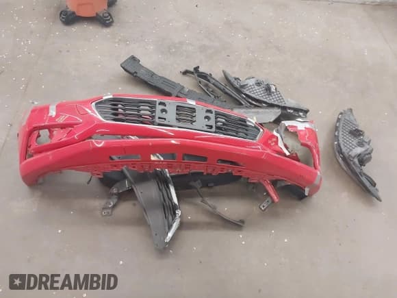 ✅ 2017 Chevrolet Cruze LT • VIN: 3G1BE6SM5HS594255 • Lot: 42385285. Listed on IAAI with 107,505 mi. Free auction sales archive from the USA and detailed vehicle history report at DreamBid. Image 12.