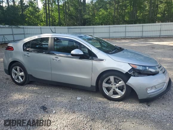 ✅ 2014 Chevrolet Volt • VIN: 1G1RA6E44EU115969 • Lot: 57997284. Wystawiony na Copart z przebiegiem 161 804 mil. Bezpłatny archiwum sprzedaży aukcyjnych z USA i szczegółowy raport historii pojazdu na DreamBid. Zdjęcie 4.