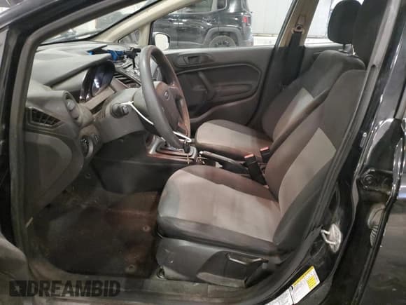 ✅ 2016 Ford Fiesta S • VIN: 3FADP4AJ0GM162610 • Lot: 71858705. Wystawiony na Copart z przebiegiem 109 571 mil. Bezpłatny archiwum sprzedaży aukcyjnych z USA i szczegółowy raport historii pojazdu na DreamBid. Zdjęcie 7.